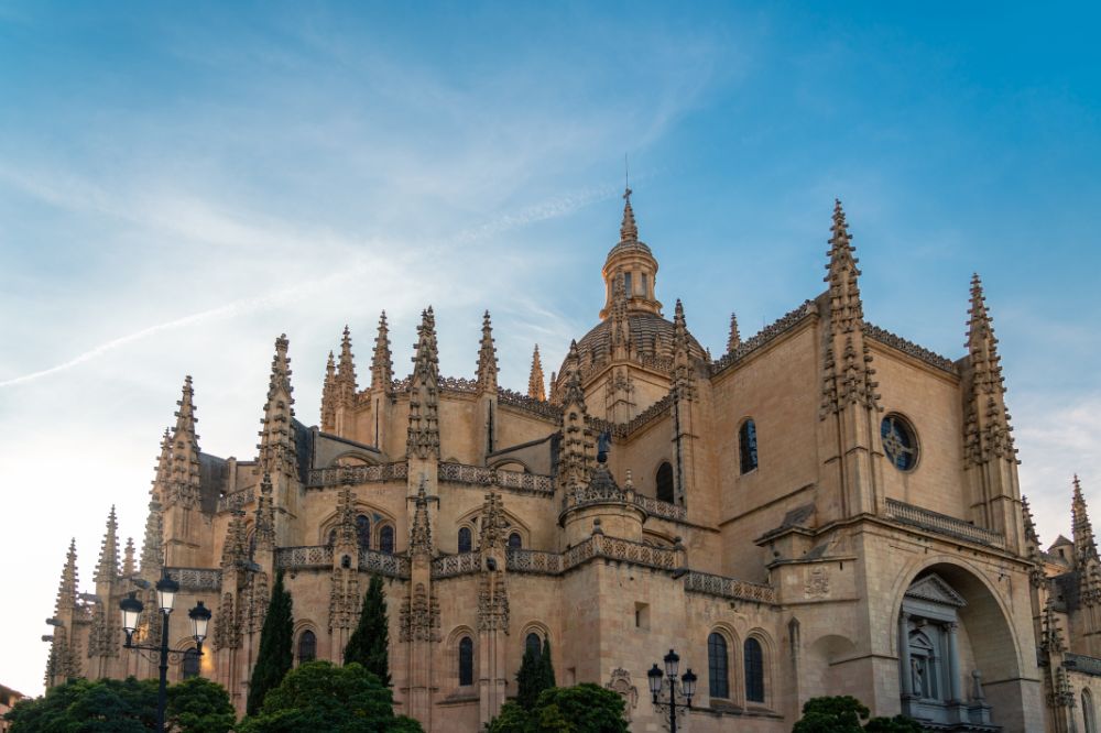 excursion a Ávila y Segovia desde Madrid